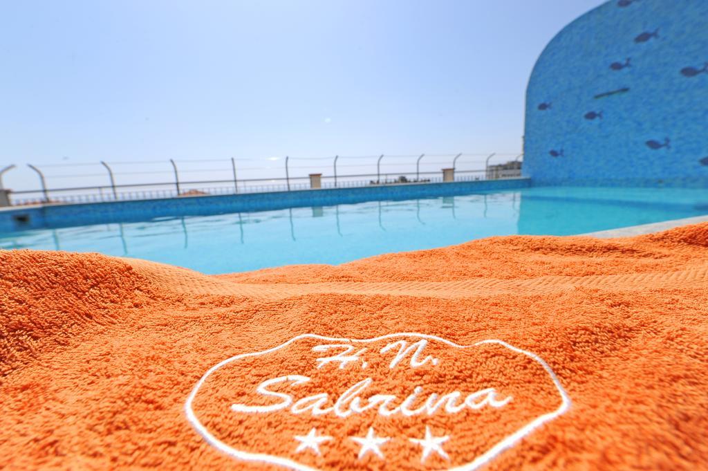 Hotel Nuova Sabrina Marina di Pietrasanta Dış mekan fotoğraf