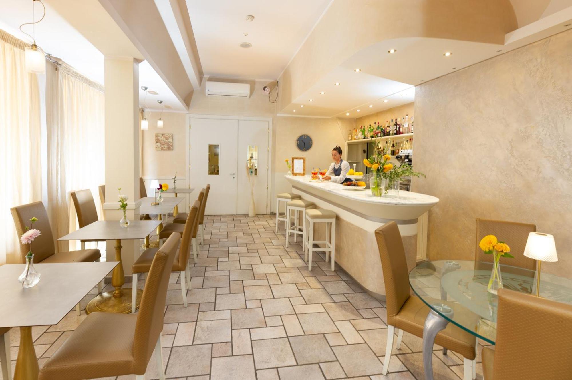 Hotel Nuova Sabrina Marina di Pietrasanta Dış mekan fotoğraf