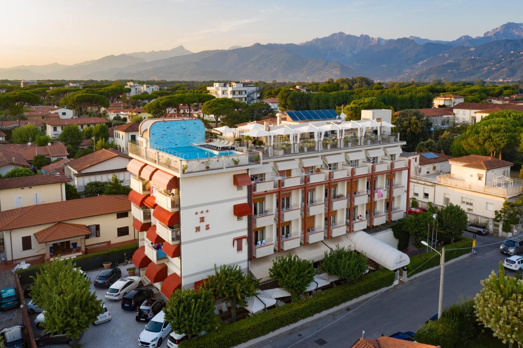 Hotel Nuova Sabrina Marina di Pietrasanta Dış mekan fotoğraf